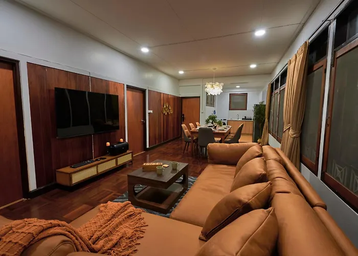 شقة Arta House *