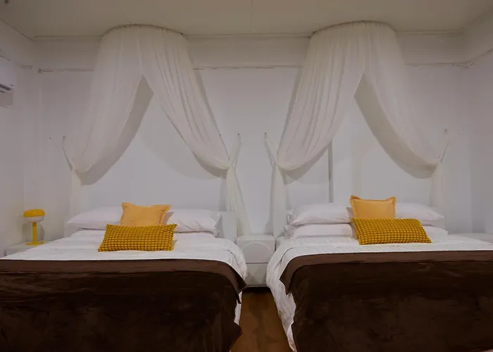 شقة Arta House *