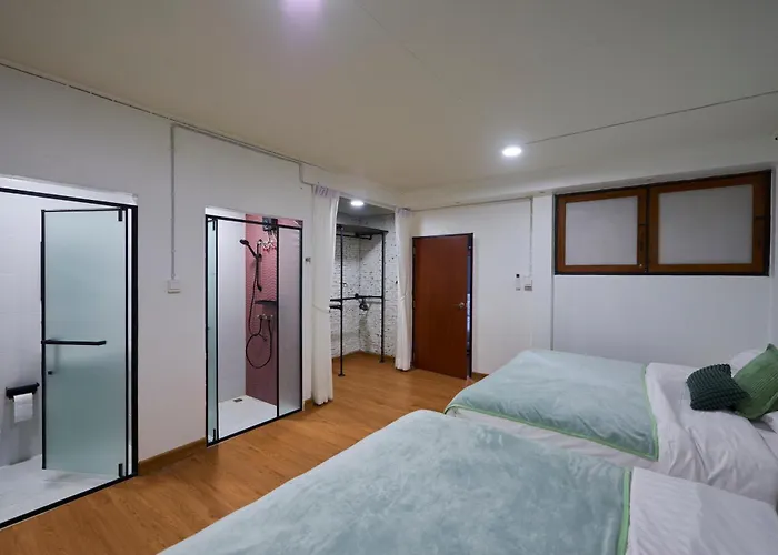 Arta House *